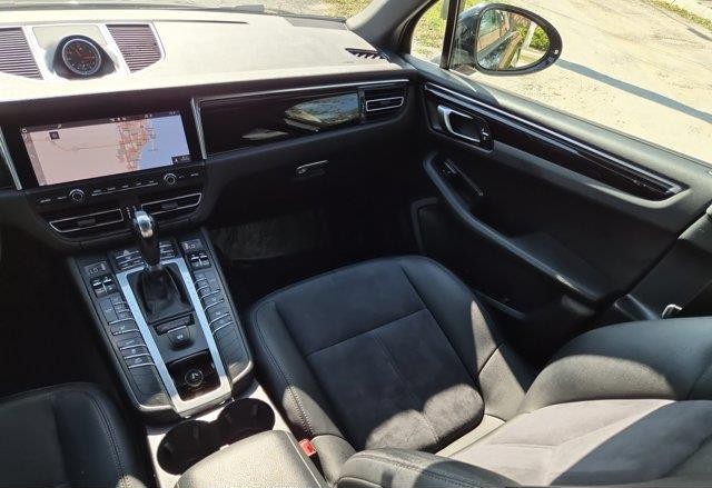 
								2020 Porsche Macan Base|55,561 Miles|AWD full									
