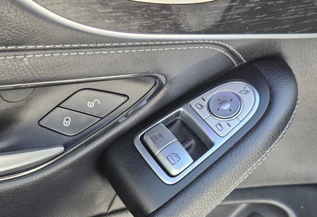 
								2023 Mercedes-benz C-class full									
