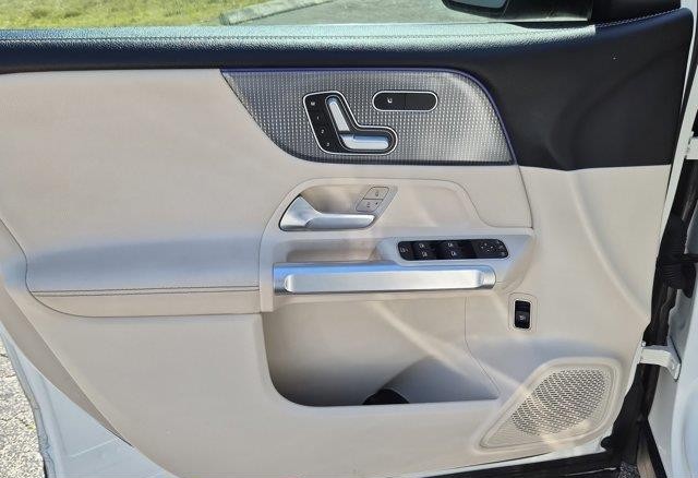 
								2020 Mercedes-benz GLB 250|54,307 Miles|FWD full									