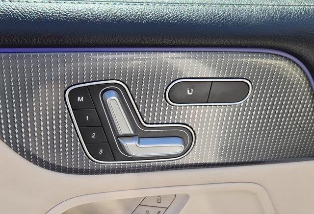 
								2020 Mercedes-benz GLB 250|54,307 Miles|FWD full									