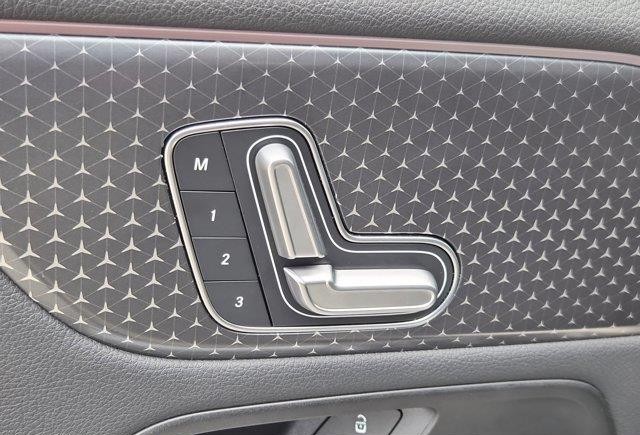 
								2025 Mercedes-benz Gla GLA 250|30,491 Miles|FWD full									
