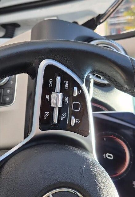 
								2020 Mercedes-benz GLB 250|54,307 Miles|FWD full									