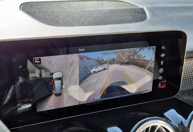 
								2020 Mercedes-benz GLB 250|54,307 Miles|FWD full									