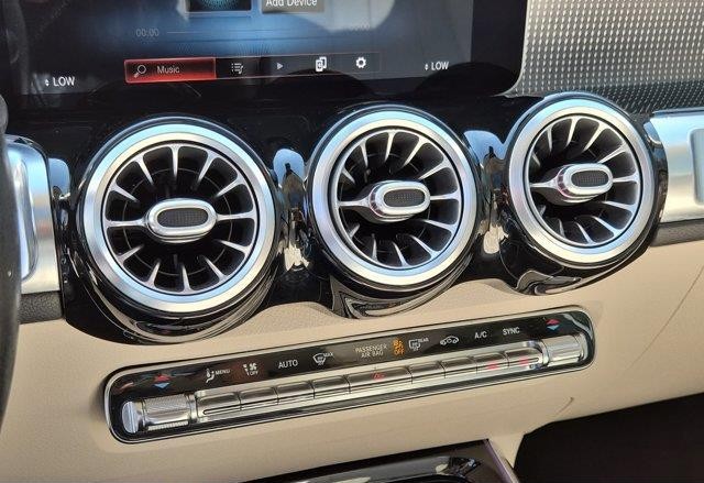 
								2020 Mercedes-benz GLB 250|54,307 Miles|FWD full									